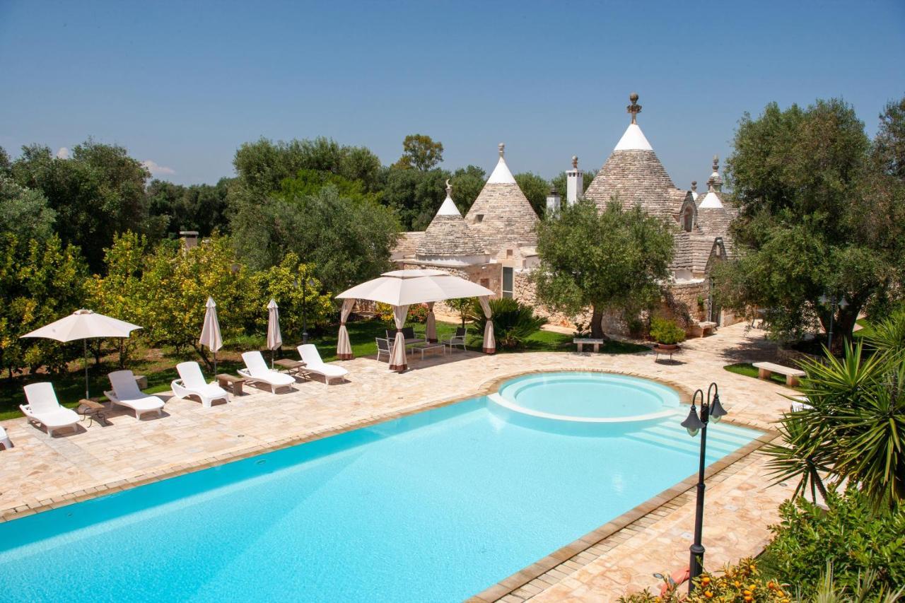 Отель Trulli Boccadoro Остуни Экстерьер фото